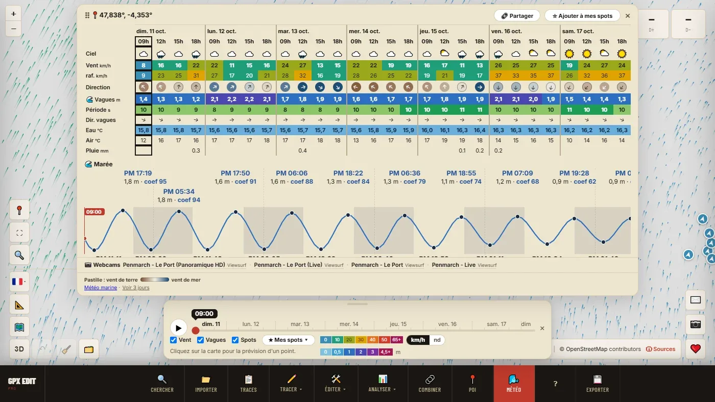 Prévision d'un point en bord de mer : ciel, vent, rafales, direction, vagues, période, eau, air, pluie, puis la courbe de marée avec les coefficients et les webcams